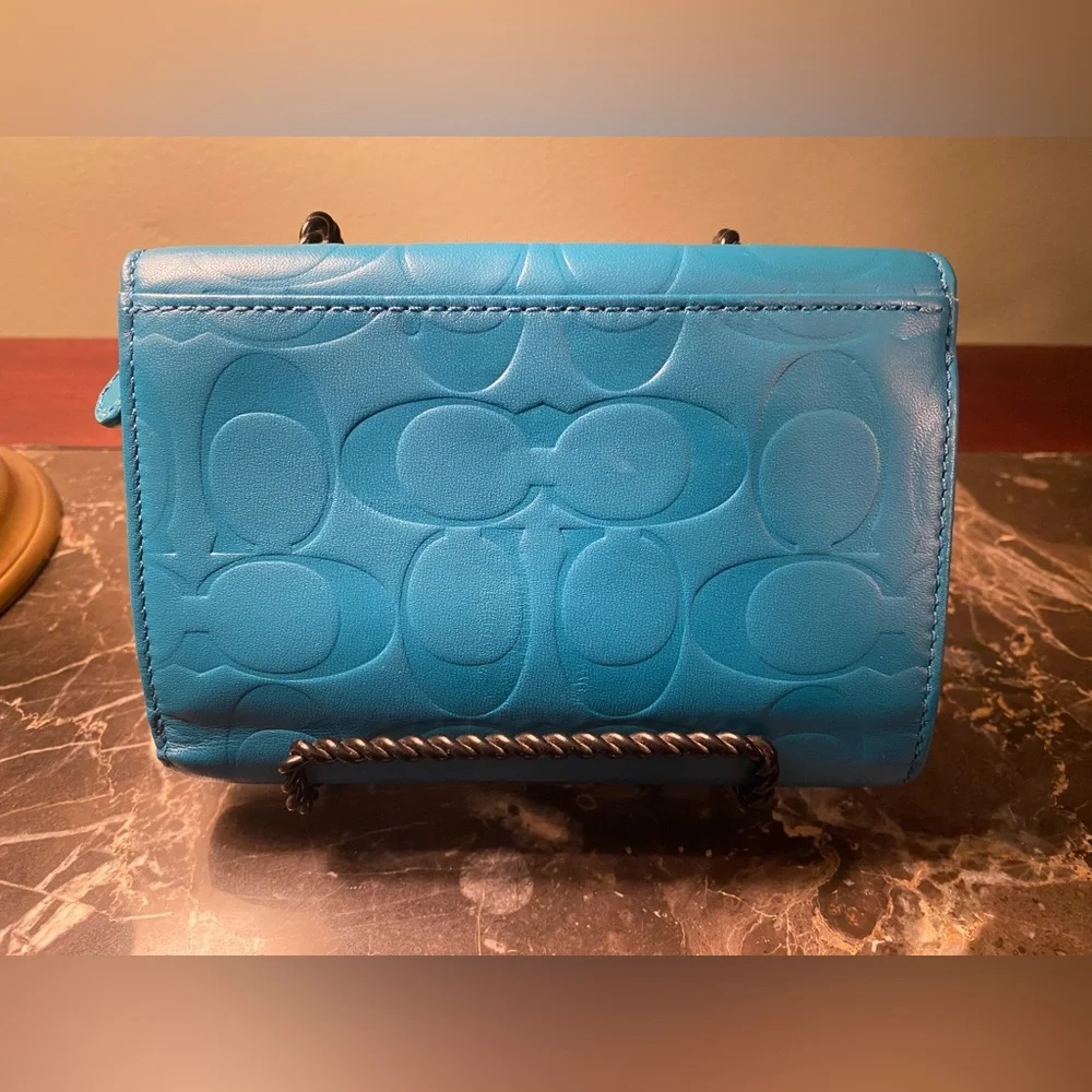 Coach authentic wallet